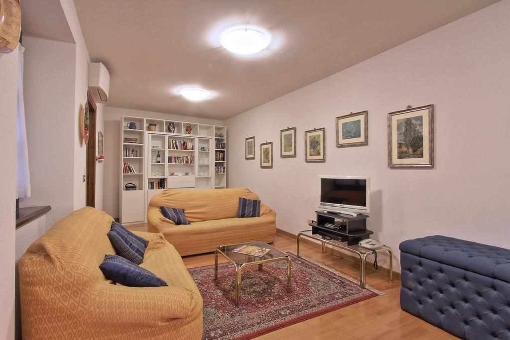 Florence Old Town Apartment Bilik gambar